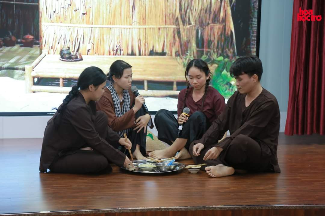 Đội Băng Đảng Lấp Lánh lại kể câu chuyện đầy cảm động về tình yêu quê hương, đất nước.