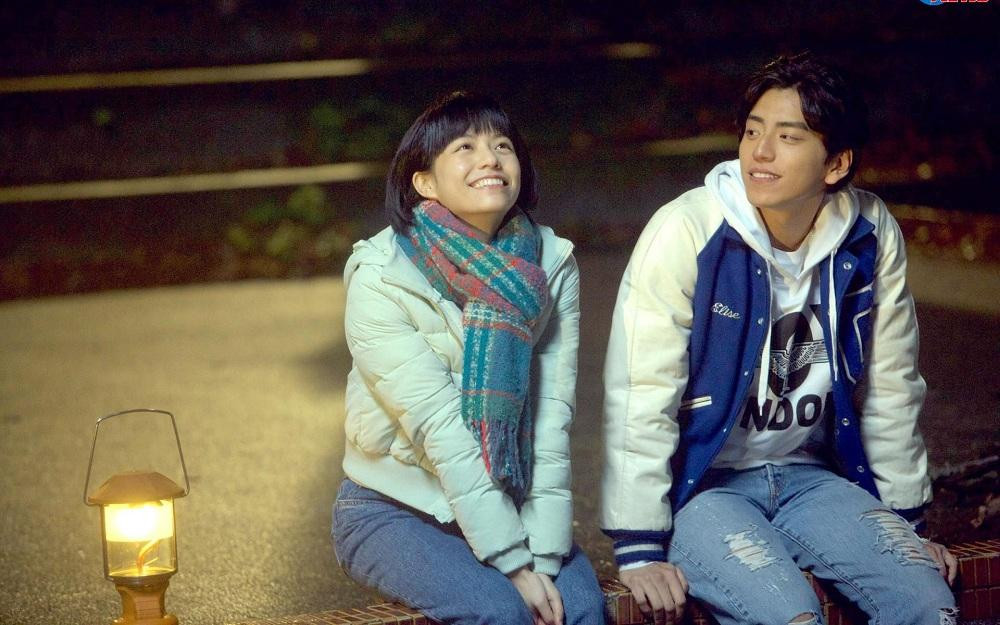 Chỉ biết tớ chỉ có cảm xúc ấy với cậu mà thôi. (Minh họa: Phim "Thời Đại Thiếu Nữ Của Tôi") Chỉ biết tớ chỉ có cảm xúc ấy với cậu mà thôi. (Minh họa: Phim "Thời Đại Thiếu Nữ Của Tôi")