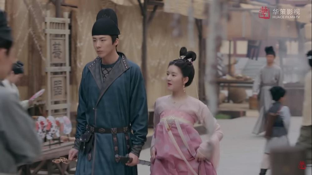 Ủa sao ôm tui xong lại bỏ chạy vậy?