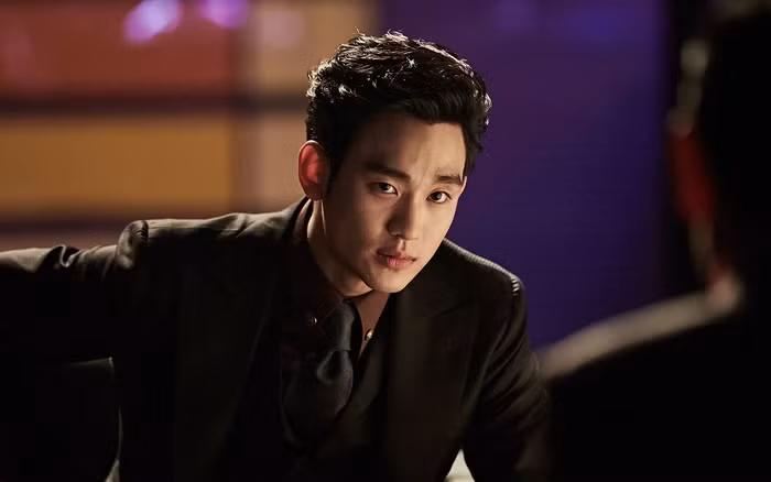 Kim Soo Hyun trong Real. Kim Soo Hyun trong Real.