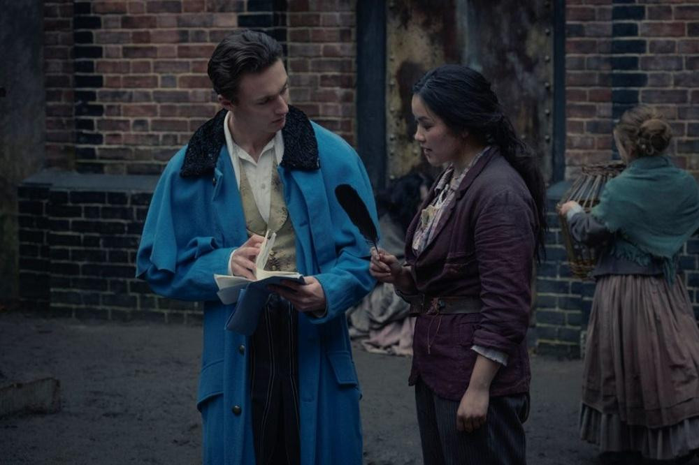 để tìm crush - một cô gái đường phố. để tìm crush - một cô gái đường phố.