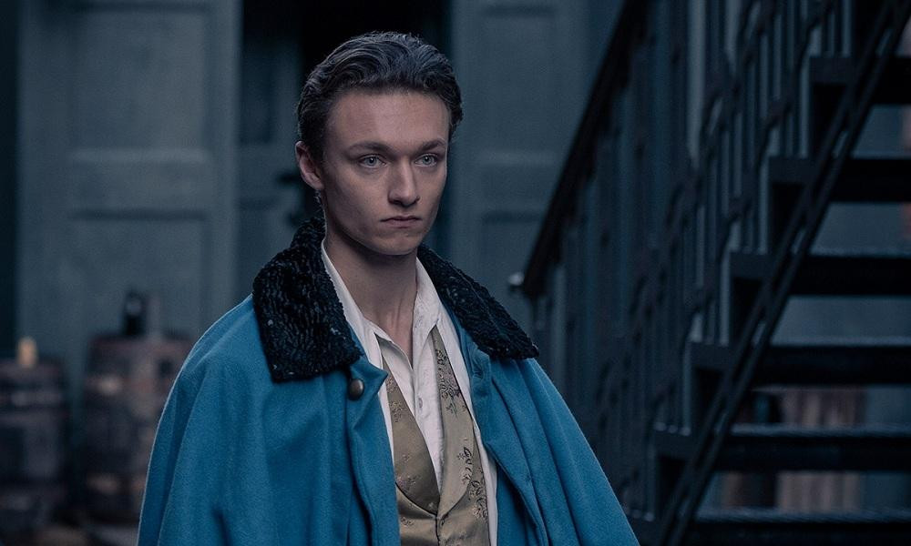 Harrison Osterfield đảm nhận vai hoàng tử Leo. Harrison Osterfield đảm nhận vai hoàng tử Leo.