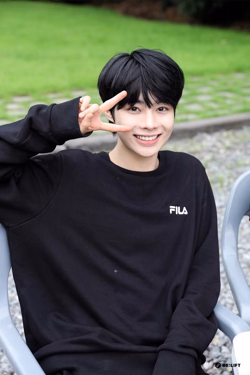 Ngô Ngọc Hưng - Hanbin.