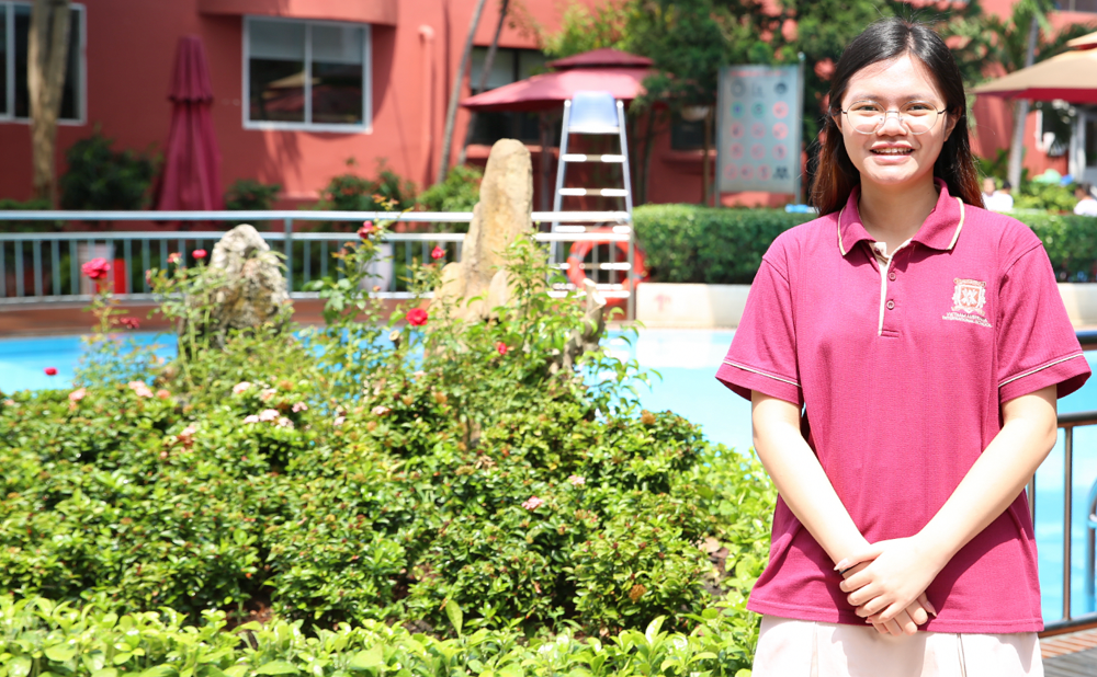 Trần Đỗ Minh Uyên hay tham gia các hoạt động trồng cây ở rừng Cần Giờ. (Ảnh: NVCC) Trần Đỗ Minh Uyên hay tham gia các hoạt động trồng cây ở rừng Cần Giờ. (Ảnh: NVCC)