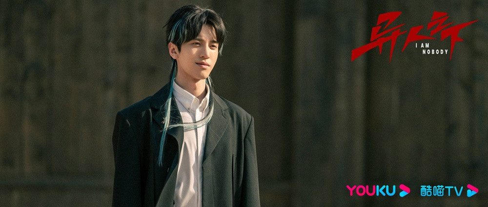 Gia Cát Thanh của phần 1 do Hoàn Nhan Lạc Nhung diễn. Gia Cát Thanh của phần 1 do Hoàn Nhan Lạc Nhung diễn.