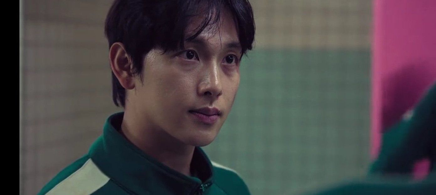 Nhân vật của T.O.P có mâu thuẫn cá nhân gay gắt với nhân vật của Im Si Wan.