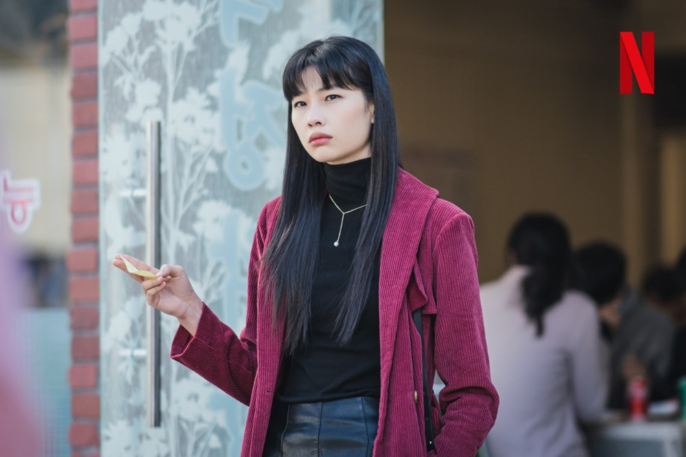 Jung Ho Yeon. Jung Ho Yeon.