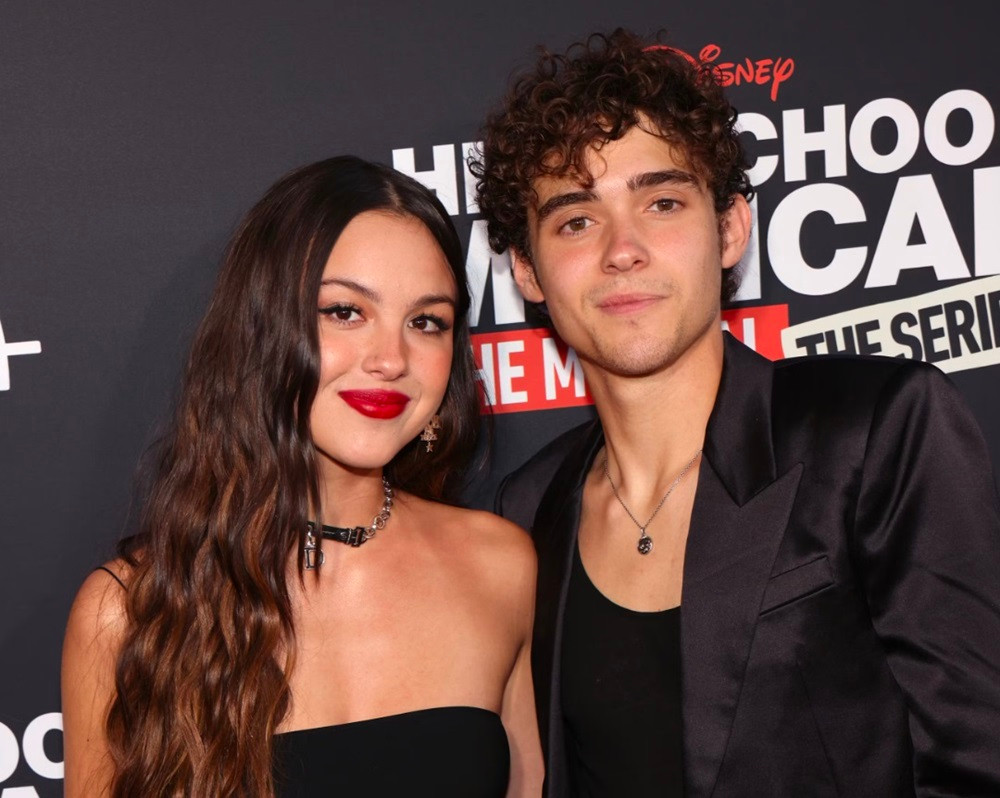 Cả hai chụp ảnh chung vào năm 2023. Cả hai chụp ảnh chung vào năm 2023.