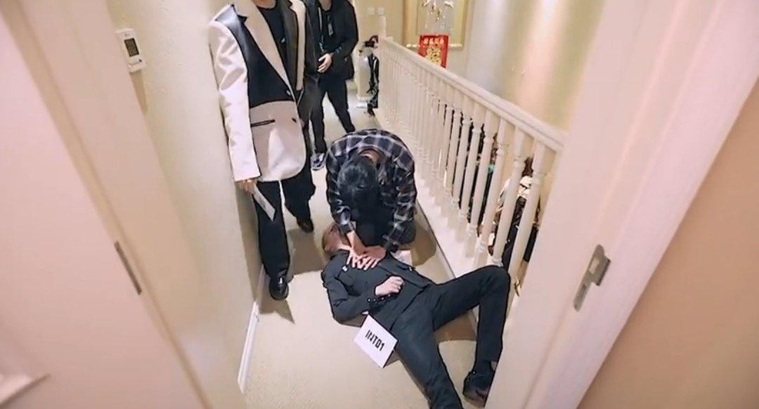 "King" Mika ơi, mạnh mẽ lên! "King" Mika ơi, mạnh mẽ lên!