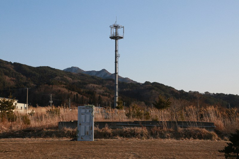 Một cánh cửa khác ở thành phố Miyako (tỉnh Iwate, Nhật Bản). Một cánh cửa khác ở thành phố Miyako (tỉnh Iwate, Nhật Bản).