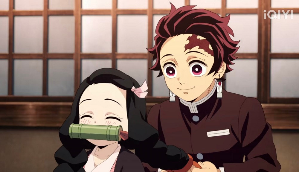 Đi đến Làng Rèn Kiếm chỉ có Tanjiro và Nezuko. Đi đến Làng Rèn Kiếm chỉ có Tanjiro và Nezuko.