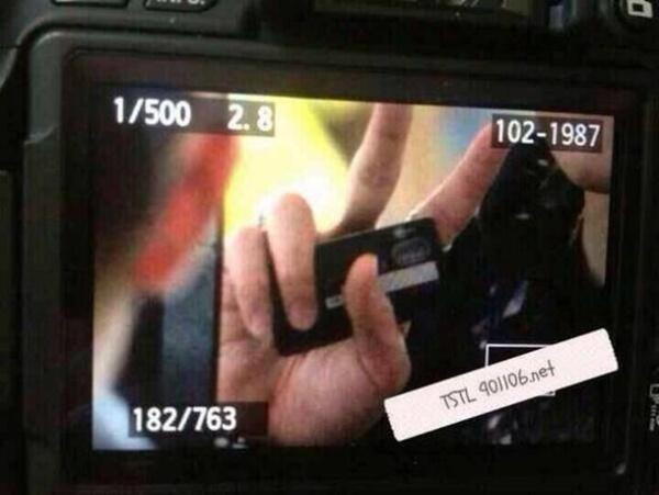 Chiếc thẻ đen của Ngô Diệc Phàm.