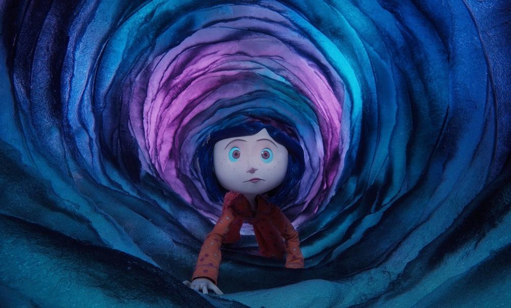 Coraline là phim hoạt hình được chuyển thể từ truyện của Neil Gaiman. Coraline là phim hoạt hình được chuyển thể từ truyện của Neil Gaiman.