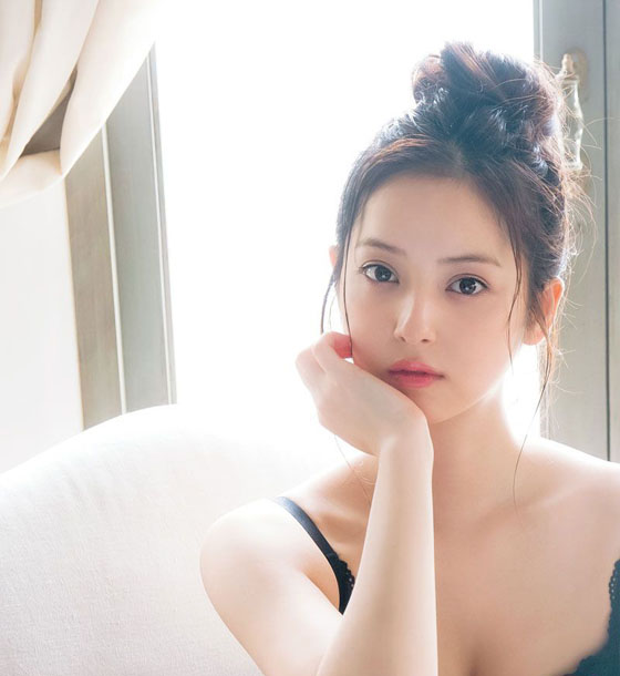 'Mỹ nhân đẹp nhất Nhật Bản' sắp kết hôn ảnh 1