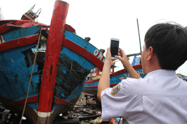 Lạnh người hình ảnh tàu cá nát bươm vì bị đâm chìm ảnh 8