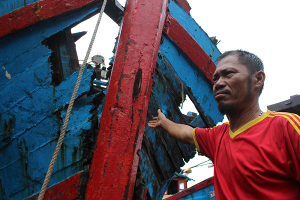 Lạnh người hình ảnh tàu cá nát bươm vì bị đâm chìm ảnh 6