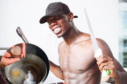 Ngôi sao M.U thuê đầu bếp sang Anh để học… luộc trứng ảnh 1