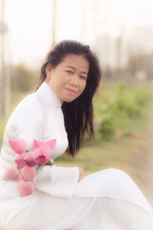 Con gái Hoài Linh lọc thận mỗi ngày để sống và hát ảnh 2
