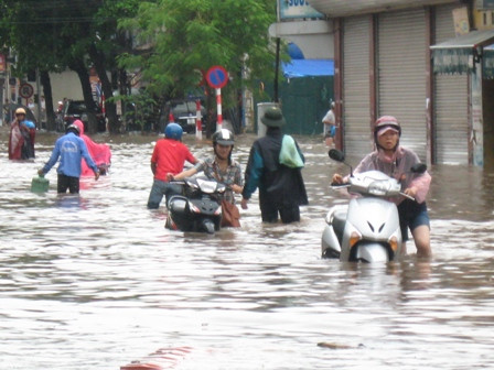 Mưa to, Hà Nội vẫn thành sông?