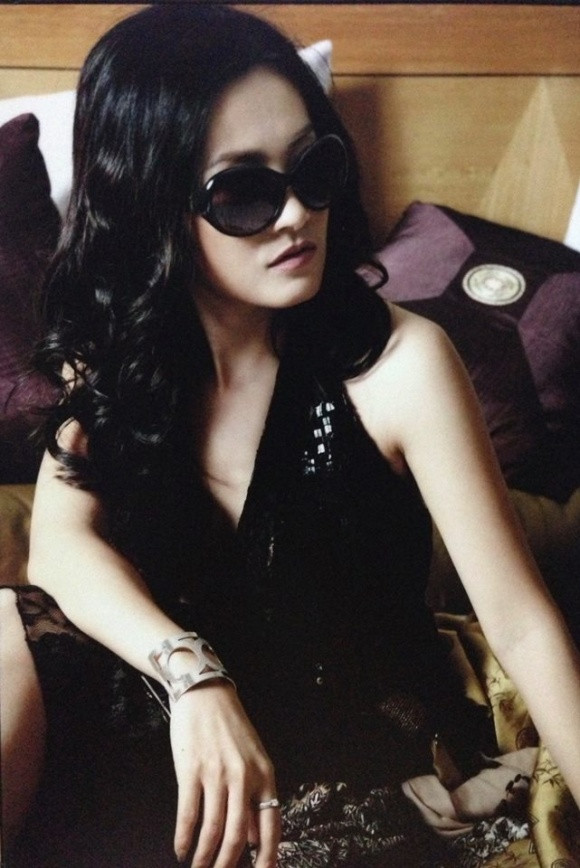 Nhan sắc thời 'thanh xuân rực lửa' của bà xã Bình Minh ảnh 2