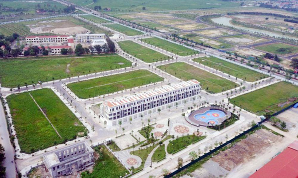 Công ty Nam Hồng chủ đầu tư dự án Vườn Sen bị phạt 250 triệu đồng do ký hợp đồng hợp tác kinh doanh với đơn vị phân phối, môi giới khi chưa đủ điều kiện được huy động vốn theo quy định. Công ty Nam Hồng chủ đầu tư dự án Vườn Sen bị phạt 250 triệu đồng do ký hợp đồng hợp tác kinh doanh với đơn vị phân phối, môi giới khi chưa đủ điều kiện được huy động vốn theo quy định.