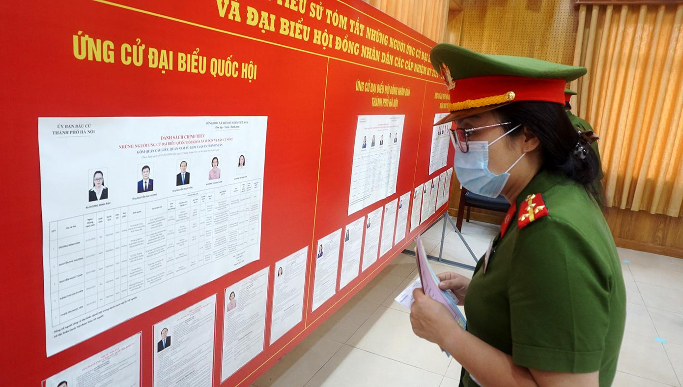 Xem thông tin bầu cử.