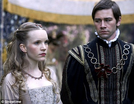 Torrance trong bộ phim lịch sử The Tudors