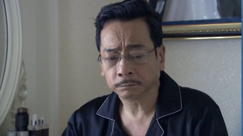 Gu ăn mặc của 'người phán xử' NSND Hoàng Dũng ảnh 1