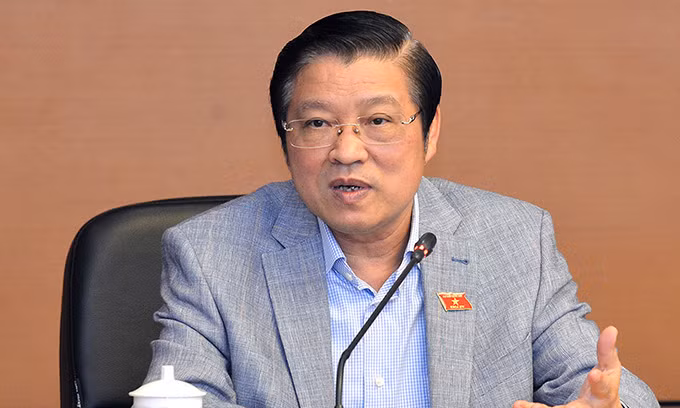 Đoàn kiểm tra gồm 9 thành viên do Trưởng Ban Nội chính Trung ương Phan Đình Trạc làm trưởng đoàn Đoàn kiểm tra gồm 9 thành viên do Trưởng Ban Nội chính Trung ương Phan Đình Trạc làm trưởng đoàn