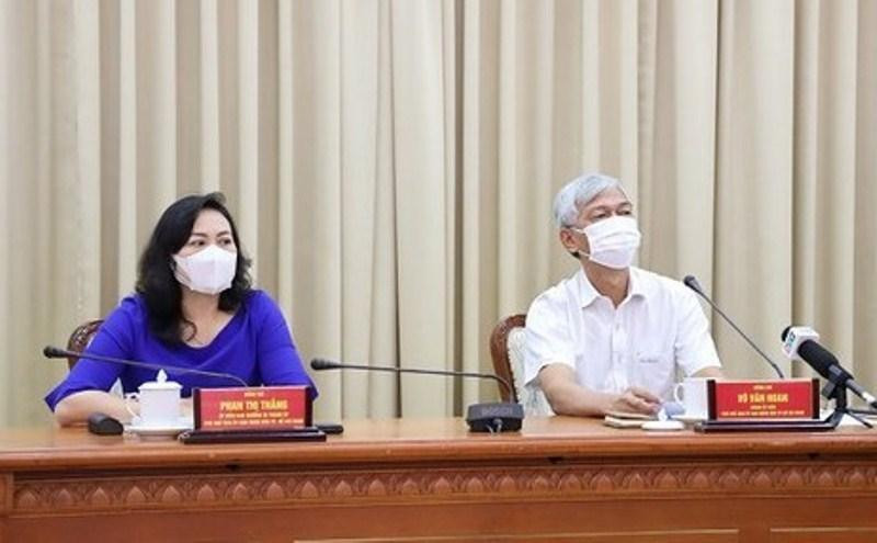 Phó Chủ tịch Phan Thị Thắng và Phó Chủ tịch Võ Văn Hoan cùng chủ trì cuộc họp về phòng chống dịch và hồi phục kinh tế Phó Chủ tịch Phan Thị Thắng và Phó Chủ tịch Võ Văn Hoan cùng chủ trì cuộc họp về phòng chống dịch và hồi phục kinh tế