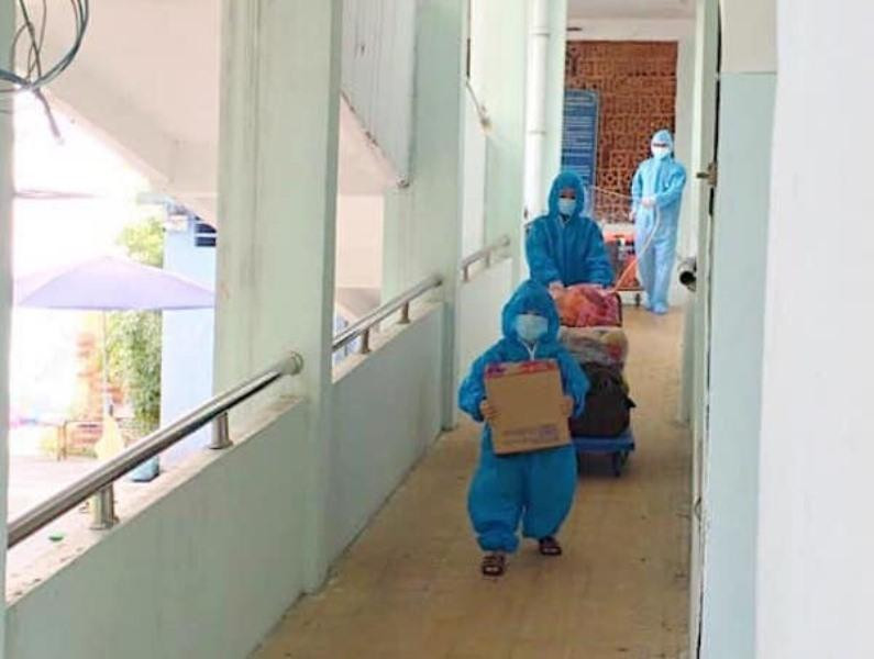 Trong làn sóng thứ tư của dịch COVID-19, rất nhiều trẻ em là bệnh nhân, nạn nhân