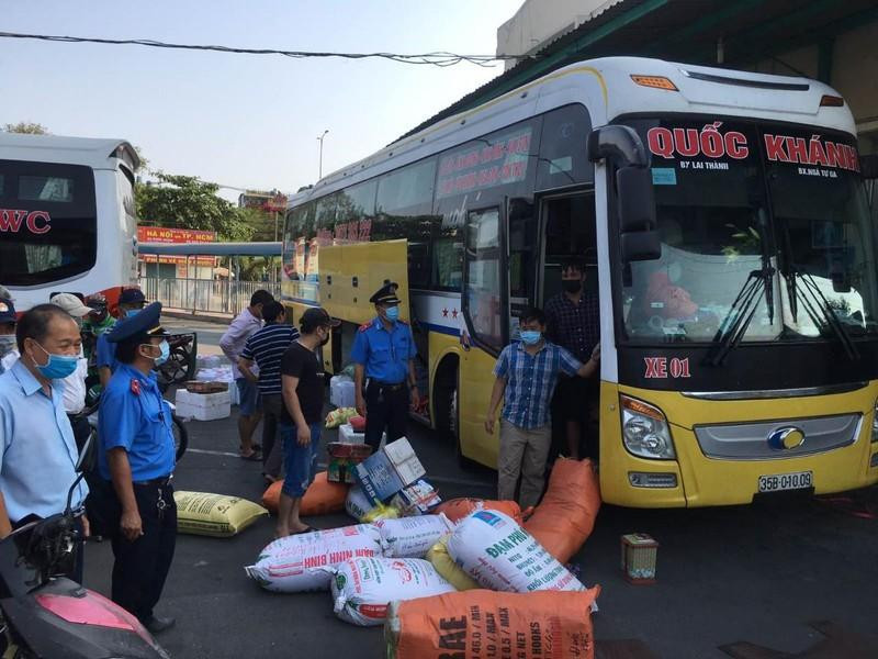 Sở GTVT TPHCM đề xuất cho phép xe buýt và xe khách hợp đồng được hoạt động lại từ ngày 1/10 tại khu vực bình thường mới