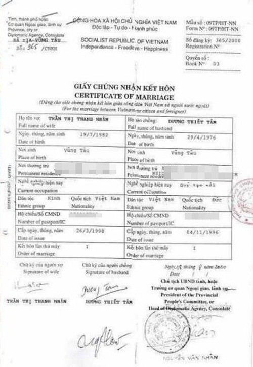 Giấy chứng nhận kết hôn được cho là của Lý Nhã Kỳ
