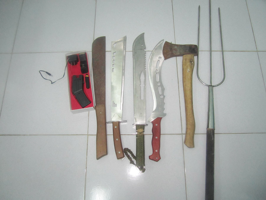 Hung khí băng cướp dùng chém nạn nhân. Hung khí băng cướp dùng chém nạn nhân