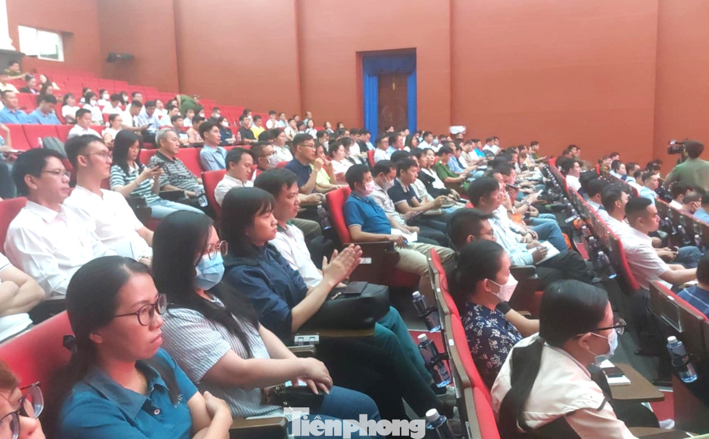 Đại diện các doanh nghiệp tham dự tọa đàm Đại diện các doanh nghiệp tham dự tọa đàm