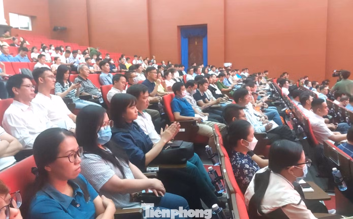 Đại diện các doanh nghiệp tham dự tọa đàm
