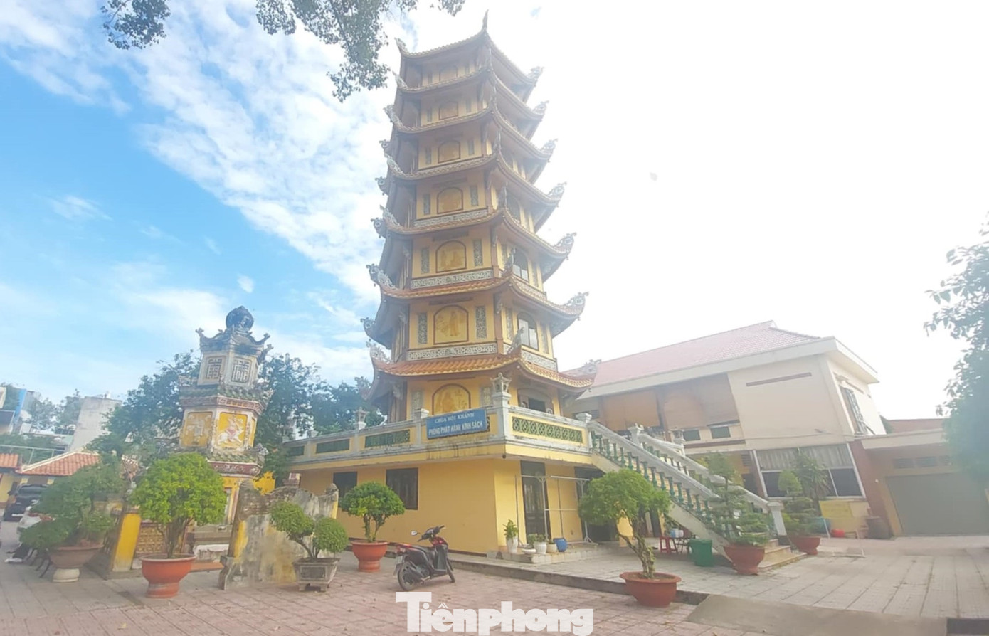 Tuy đã được sửa chữa, trùng tu nhiều lần nhưng về cơ bản đây là ngôi chùa hiếm hoi vẫn còn giữ được phần lớn kiến trúc ban đầu. Nét nổi bật của ngôi cổ tự này là giá trị phong phú về mặt lịch sử văn hóa, nghệ thuật kiến trúc, đặc biệt phần lớn những di tích, cổ vật hàng mấy trăm năm được bảo tồn lưu giữ cho đến nay.