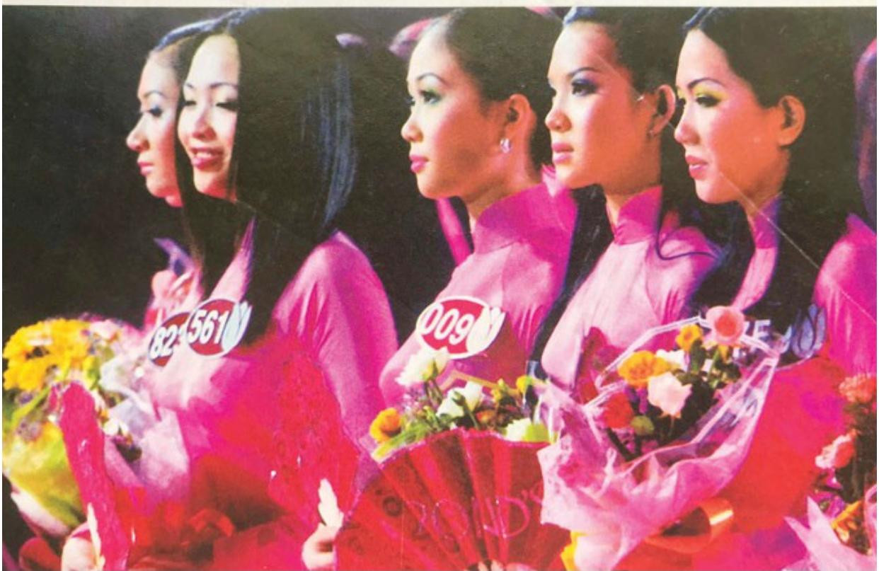 Ảnh anh Đoàn Đức Minh chụp tại sân khấu Hoa hậu Việt Nam 2002.
