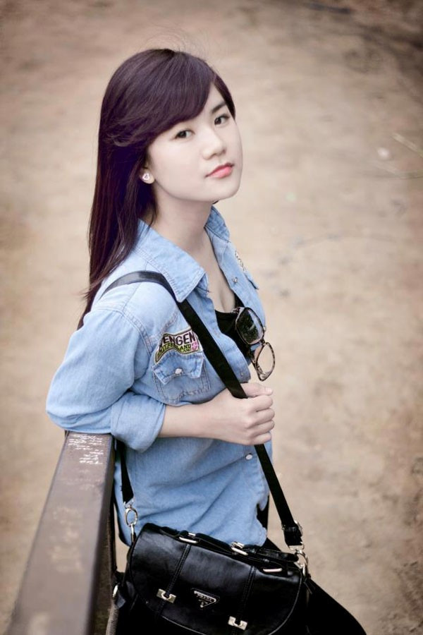 Nữ chiến sĩ xinh đẹp trong tương lai.