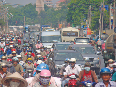 Tình trạng kẹt xe xảy ra hàng ngày trên quốc lộ 1 đoạn qua TP Biên Hòa