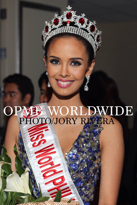 Megan Lynne Young, nữ diễn viên 23 tuổi, cao 1,73m vừa đăng quang ngôi vị Hoa hậu Thế giới Philippines 2013