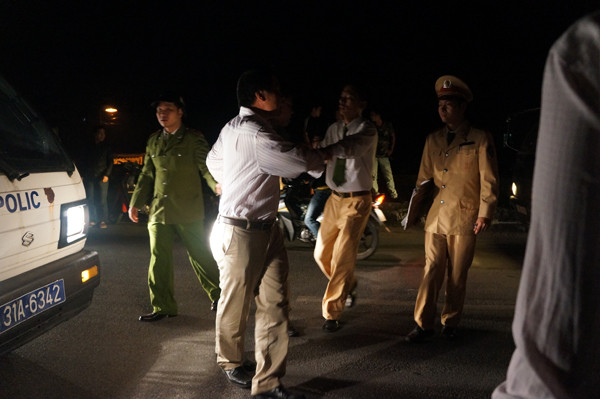 Rượt đuổi nhau