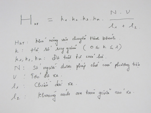 Công thức chứng minh tính ưu việt của các phương tiện vận tải công cộng như xe buýt của ông Tuyên.
