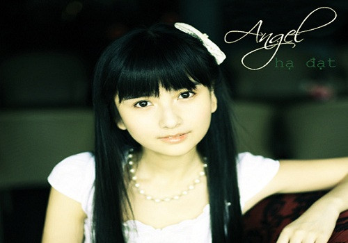 Nét tinh khôi và thuần khiết của họa sĩ Hạ Đạt làm nhiều người mê cô hơn cả truyện tranh cô vẽ.