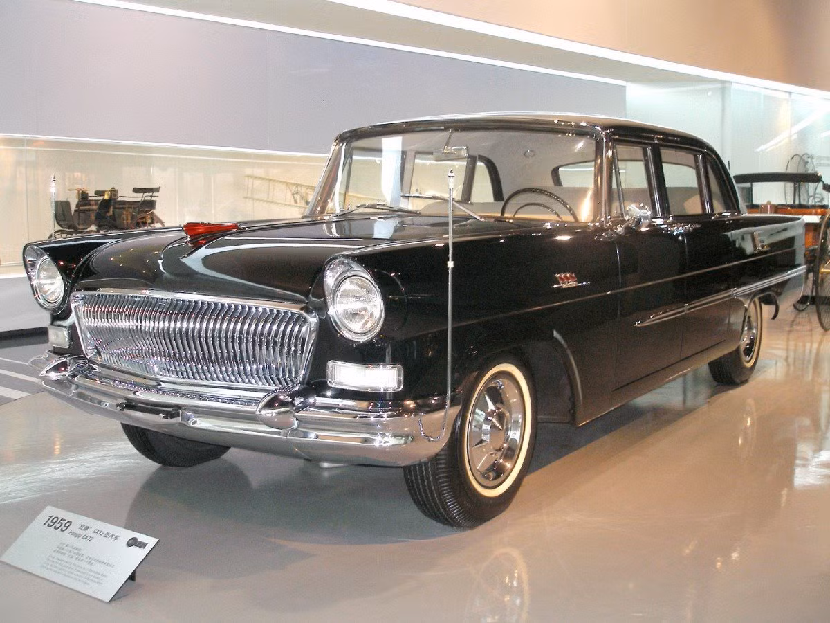 Hồng Kỳ CA72 Cabriolet. Ảnh: Wikipedia.