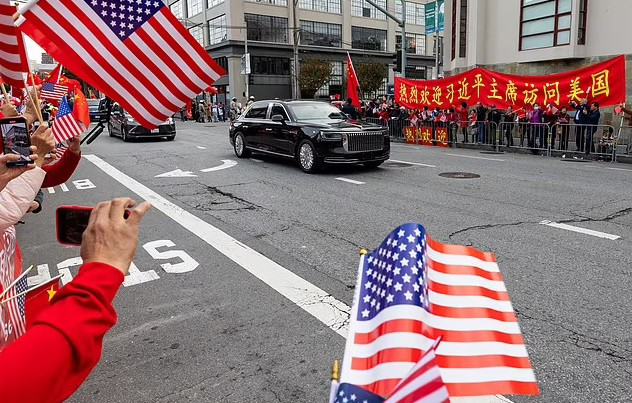 Xe Hồng Kỳ xuất hiện trên đường phố Mỹ tháng 11/2023 khi Chủ tịch Trung Quốc Tập Cận Bình công du Mỹ. Ảnh: VCG. Xe Hồng Kỳ xuất hiện trên đường phố Mỹ tháng 11/2023 khi Chủ tịch Trung Quốc Tập Cận Bình công du Mỹ. Ảnh: VCG.