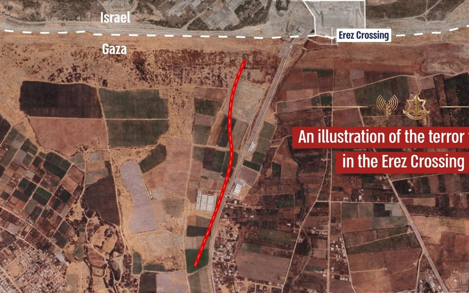 Ảnh chụp từ trên không một phần tuyến đường hầm. Ảnh: The Telegraph. Ảnh chụp từ trên không một phần tuyến đường hầm. Ảnh: The Telegraph.