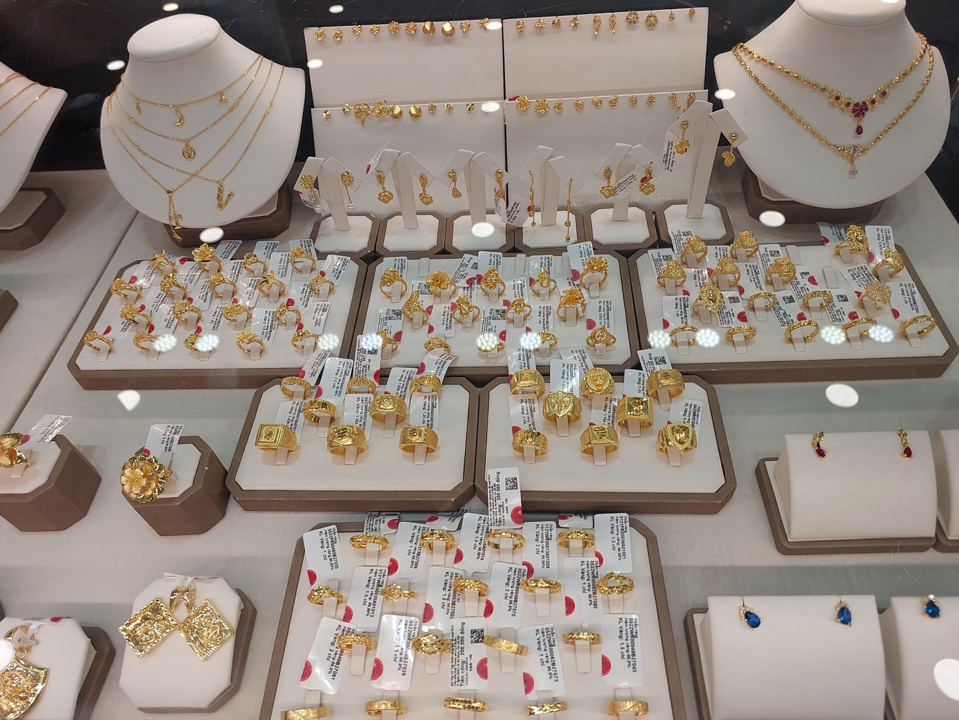 Giá vàng 8 tháng đầu năm tăng 6,5% Giá vàng 8 tháng đầu năm tăng 6,5%