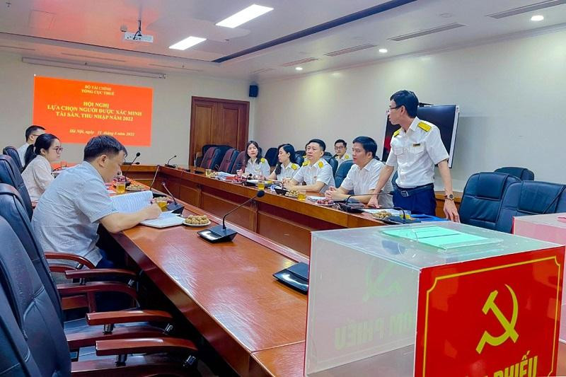 Tổng cục Thuế bốc thăm chọn 71 cán bộ để xác minh tài sản Tổng cục Thuế bốc thăm chọn 71 cán bộ để xác minh tài sản
