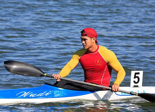 Thành Quang suýt giành tấm HC vàng đầu tiên cho đoàn Việt Nam ngày 12/12